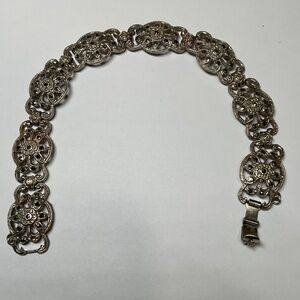 Vintage Sterling Silver Signed STERLING BB Filigree Bracelet. 7.5 inches long